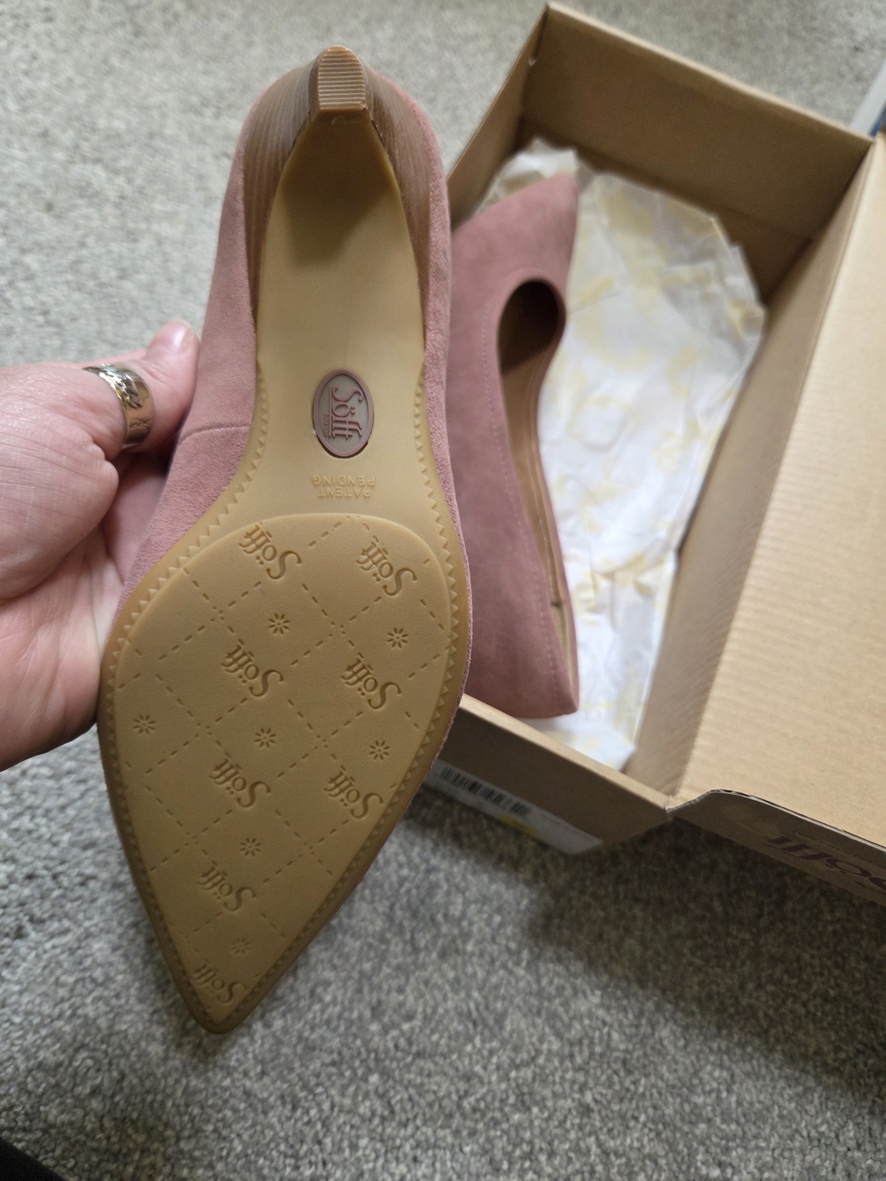 Altessa II In Mulberry - Picture 2 of 5